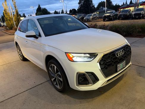 Used 2023 Audi Q5 2.0T Premium Plus AWD/4WD image 2