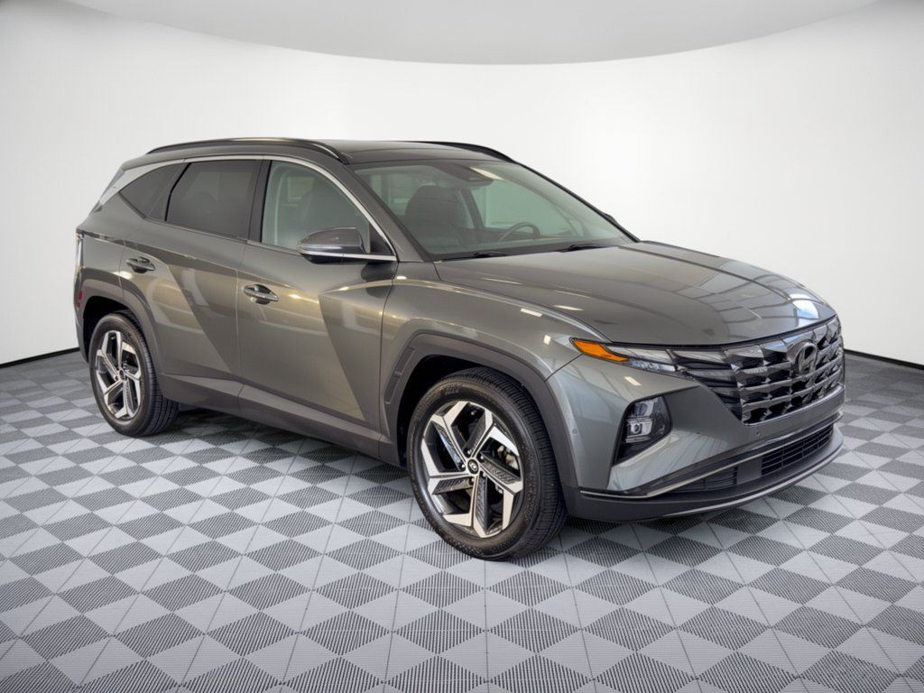 Used 2022 Hyundai Tucson Limited w/ Cargo Package FWD image 7