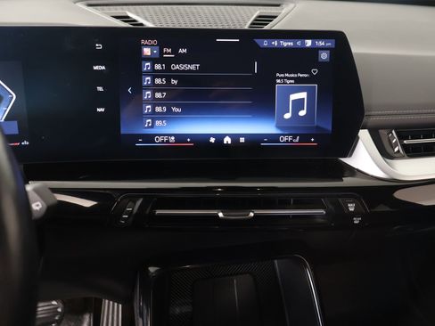 Used 2024 BMW X1 xDrive28i image 5