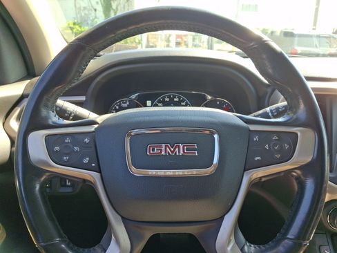 Used 2019 GMC Acadia Denali AWD/4WD image 21