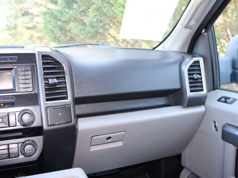 Used 2016 Ford F150 XLT w/ Equipment Group 301A Mid image 38