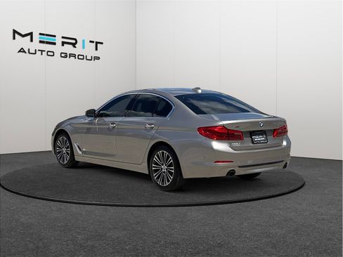 Used 2017 BMW 530i xDrive AWD/4WD image 7
