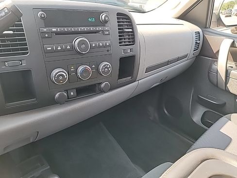 Used 2011 Chevrolet Silverado 1500 LS AWD/4WD image 21