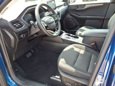 Used 2023 Ford Escape Active AWD/4WD image 11