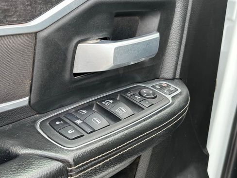 Used 2024 RAM 2500 Big Horn image 25