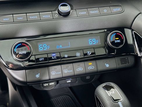 Used 2025 Hyundai Elantra N FWD image 26