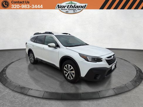 Used 2022 Subaru Outback Premium w/ Popular Package #1 AWD/4WD image 3