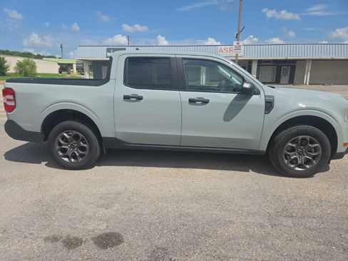 Certified 2024 Ford Maverick XLT FWD image 13