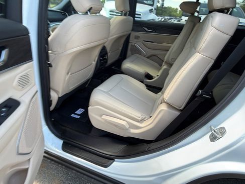 New 2026 Jeep Grand Cherokee L Limited AWD/4WD image 20