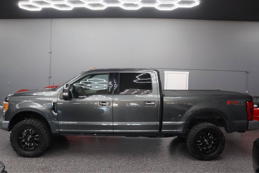 Used 2019 Ford F350 Lariat w/ Lariat Ultimate Package AWD/4WD image 6