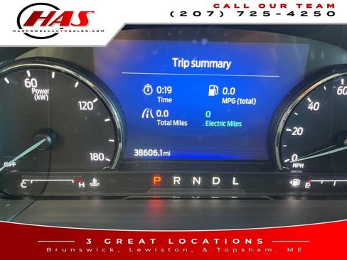 Used 2022 Ford Escape SEL image 16