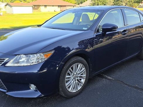 Used 2013 Lexus ES 350 w/ Premium Pkg FWD image 7