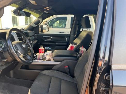 Used 2020 RAM 1500 Big Horn AWD/4WD image 3