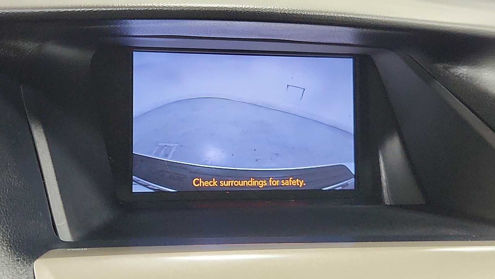 Used 2015 Lexus RX 450h AWD image 19