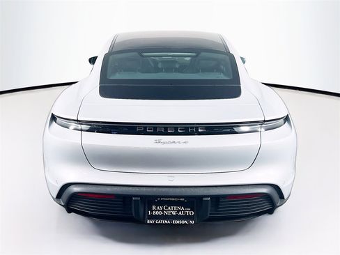 New 2025 Porsche Taycan image 10