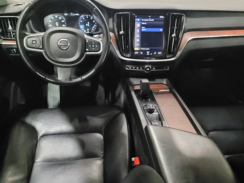 Used 2022 Volvo S60 B5 Momentum AWD/4WD image 22