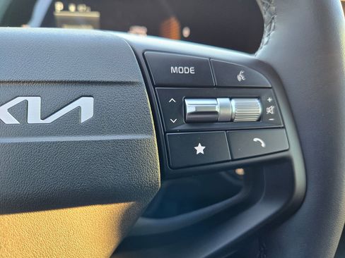 New 2026 Kia Sportage LX image 27