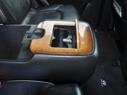 Used 2013 INFINITI QX56 2WD w/ Theater Pkg image 40