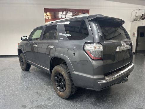 Used 2017 Toyota 4Runner Limited AWD/4WD image 6