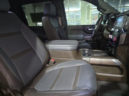 Used 2023 GMC Sierra 2500 Denali image 10