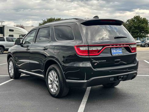 Used 2023 Dodge Durango SXT Launch Edition image 8