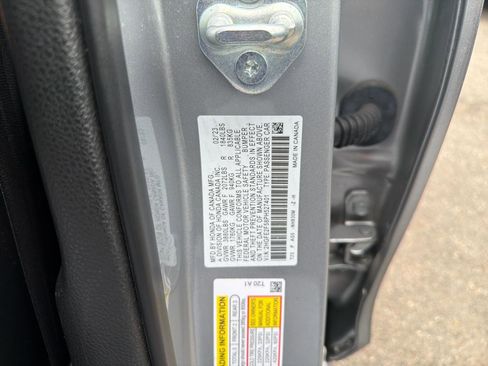 Used 2023 Honda Civic Sport image 29