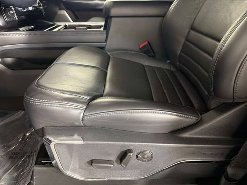 Used 2025 Ford F250 Platinum AWD/4WD image 40