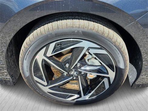 New 2026 Hyundai Sonata SEL image 4