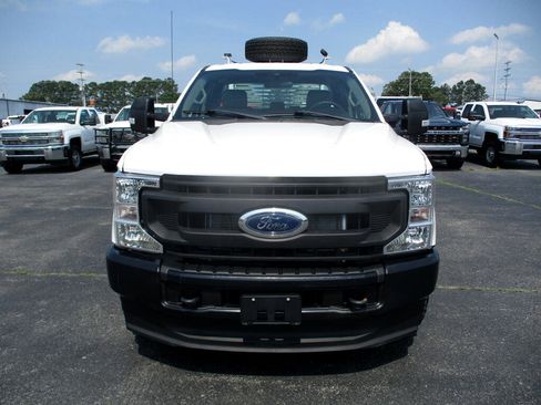 Used 2020 Ford F350 XL w/ Power Equipment Group image 7