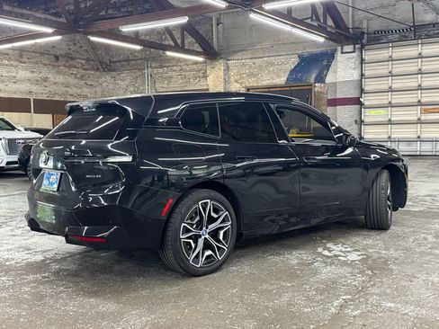 Certified 2024 BMW iX xDrive50 w/ Premium Package AWD/4WD image 3