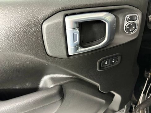 New 2026 Jeep Gladiator Sport AWD/4WD image 20