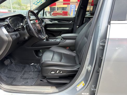 Used 2024 Cadillac XT6 Premium Luxury AWD/4WD image 24
