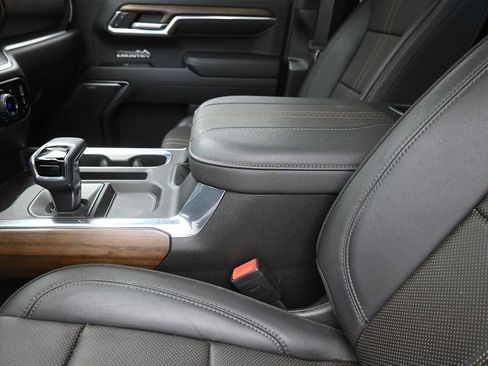 Used 2024 Chevrolet Silverado 1500 High Country w/ High Country Premium Package image 21