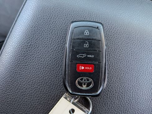 Used 2025 Toyota 4Runner TRD Sport Premium AWD/4WD image 37