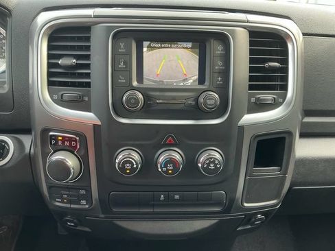 Used 2024 RAM 1500 Classic SLT AWD/4WD image 21