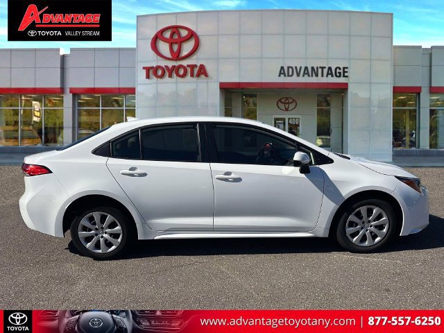 Certified 2024 Toyota Corolla LE FWD image 5