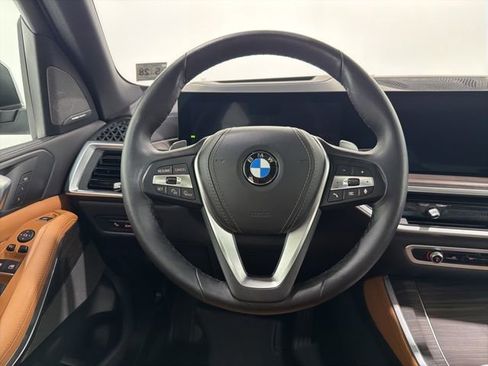 Certified 2024 BMW X5 xDrive40i w/ Premium Package AWD/4WD image 30