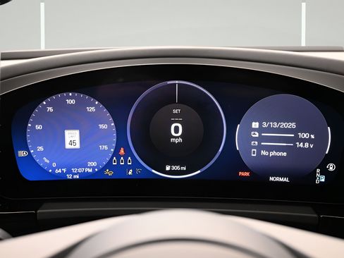 Certified 2025 Porsche Macan 4 Electric AWD/4WD image 19