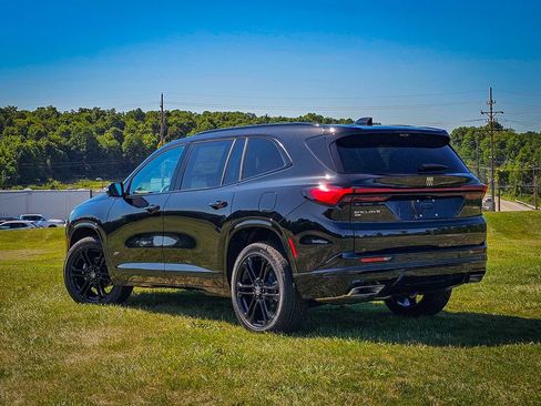 New 2026 Buick Enclave Sport Touring w/ Power Package AWD/4WD image 5