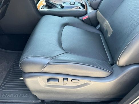 Used 2024 Nissan Armada SL w/ Captain's Chairs Package image 16