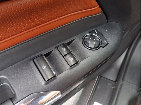 Used 2025 Ford Mustang Premium RWD image 20
