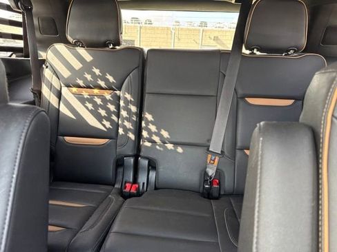 Used 2022 GMC Yukon AT4 w/ Max Trailering Package AWD/4WD image 11