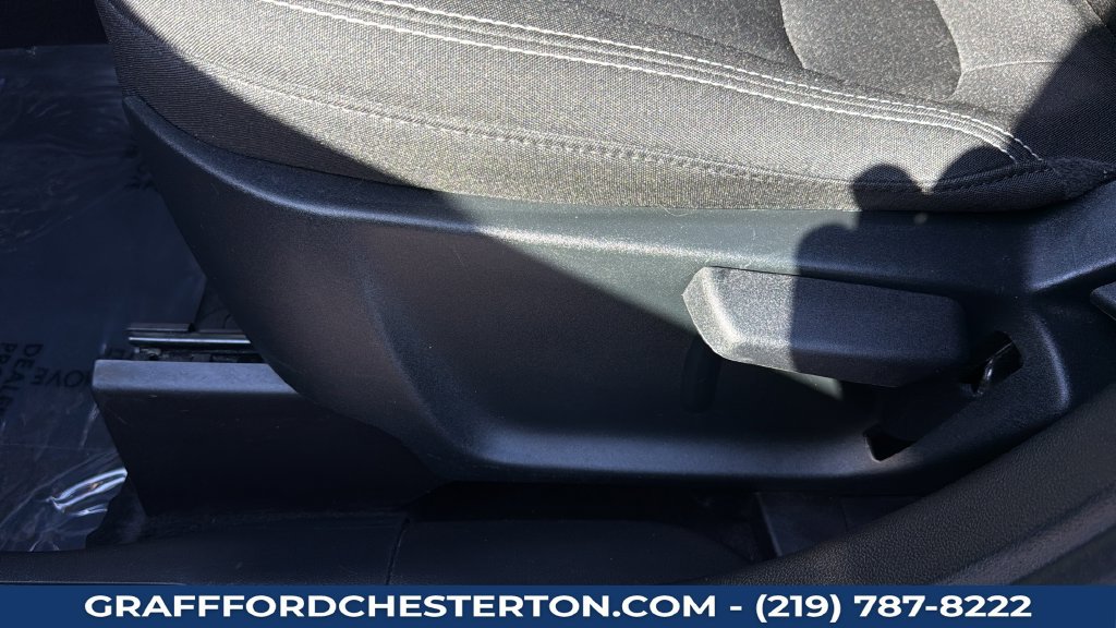 Used 2025 Ford Escape Active AWD/4WD image 15