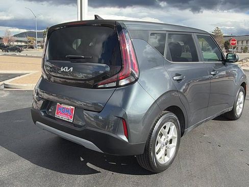 Used 2023 Kia Soul LX w/ Option Group 015 image 3