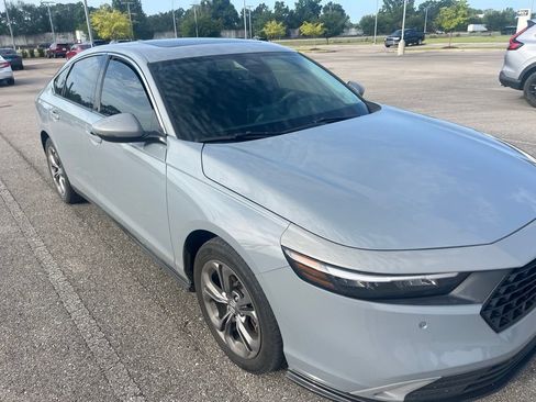 Used 2024 Honda Accord EX-L image 2