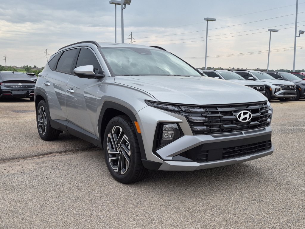 New 2026 Hyundai Tucson SEL Plus FWD image 1