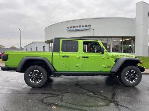 New 2026 Jeep Gladiator Rubicon AWD/4WD image 50