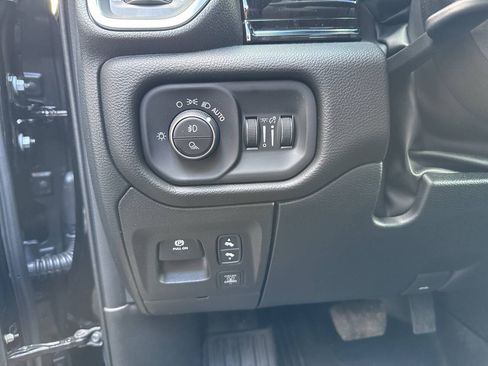 Used 2026 RAM 1500 Laramie w/ Night Edition AWD/4WD image 34