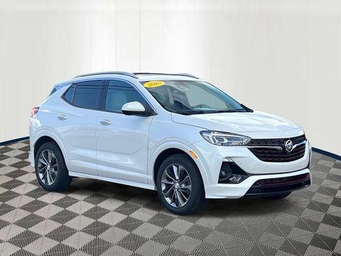 Used 2020 Buick Encore GX Essence w/ Experience Buick Package AWD/4WD image 6