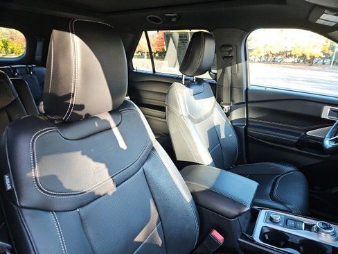 Used 2021 Ford Explorer ST w/ Equipment Group 401A image 12